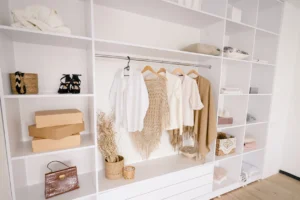 Dressing sur mesure à Angers : optimisez votre espace de rangement
